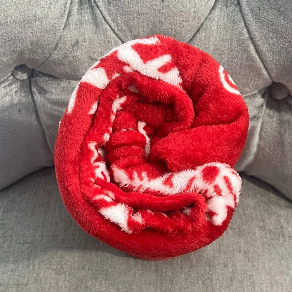 Holiday Plush Throw Blanket - NWT